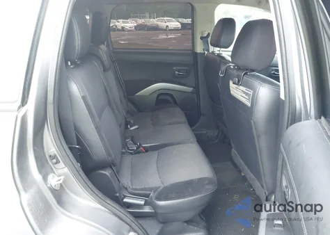 2013 Mitsubishi Outlander Se from USA, damaged, VIN JA4AS3AW2DU013649